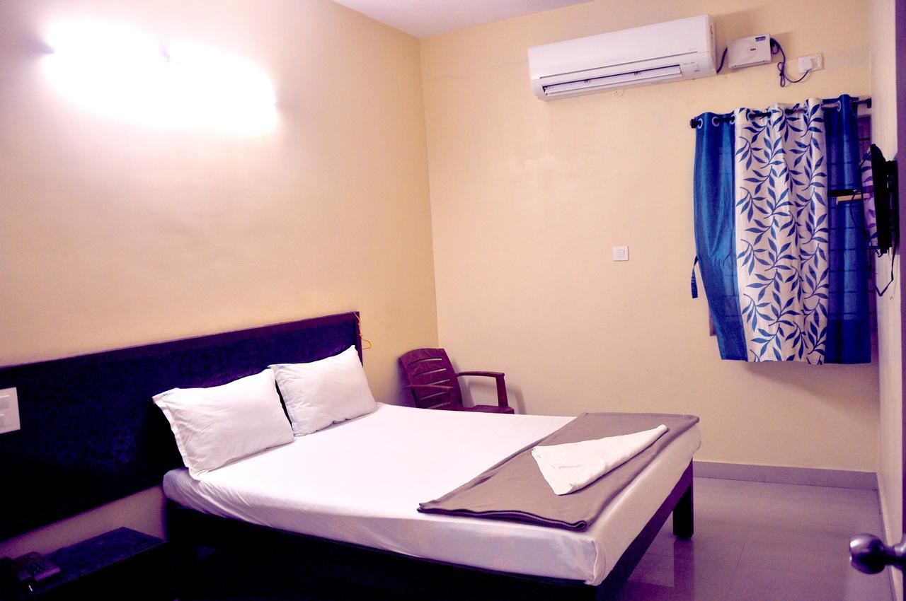 Ksr Grands Tirupati Exterior foto